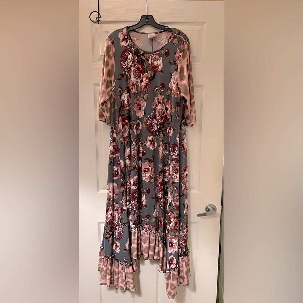 Floral Maxi Dress in Dusty Rose and Gray